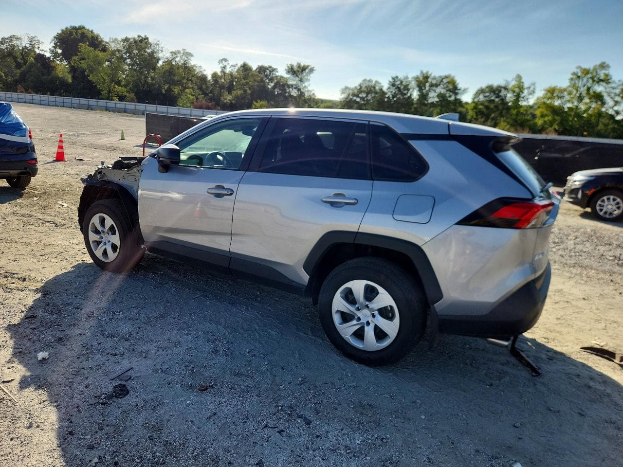 2025 Toyota Rav4 Le - foto 2