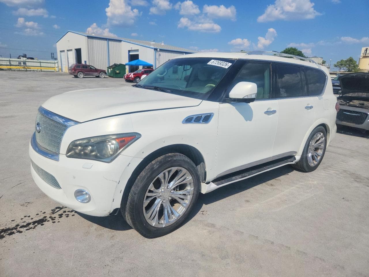 Infiniti QX56 2011 z USA