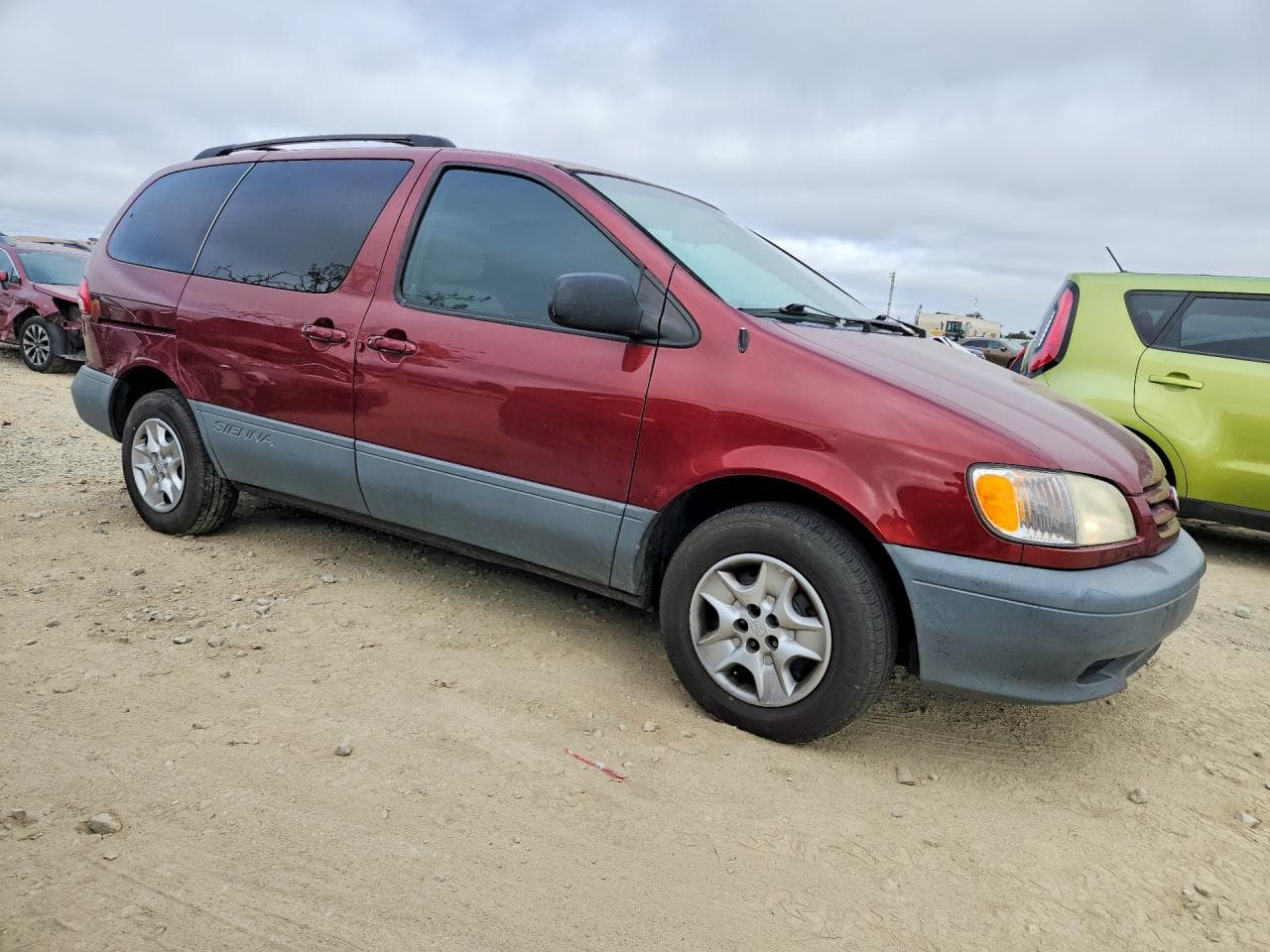 2002 Toyota Sienna Le - foto 4