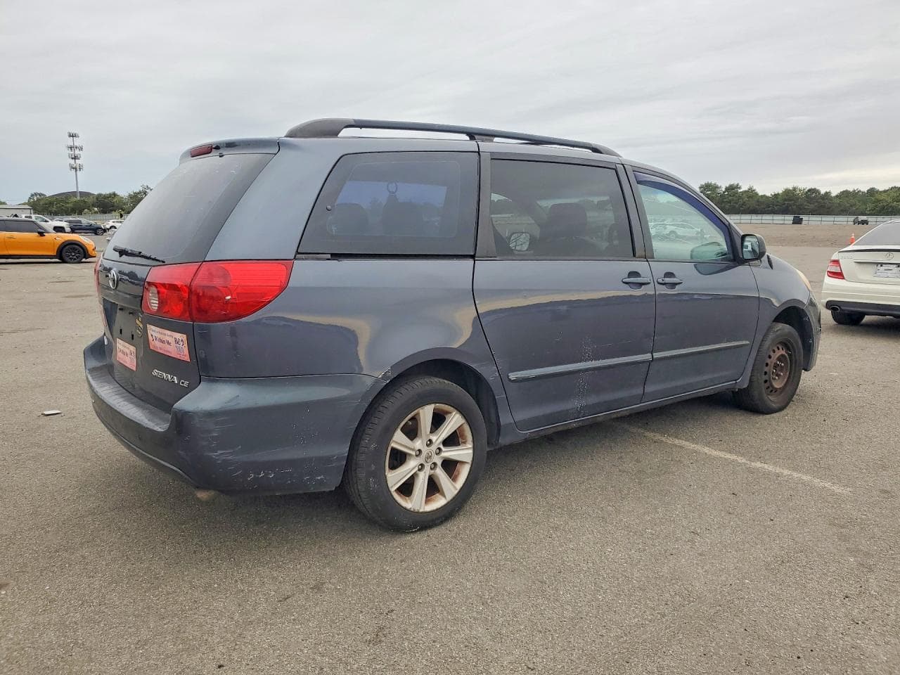 2008 Toyota Sienna L - foto 3