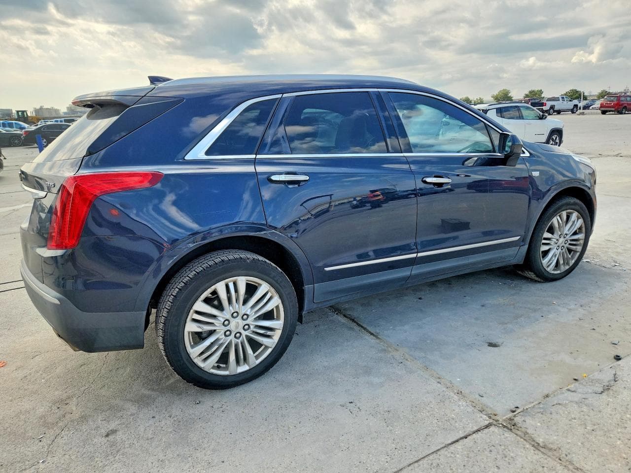 2017 Cadillac Xt5 Premium Luxury - foto 3