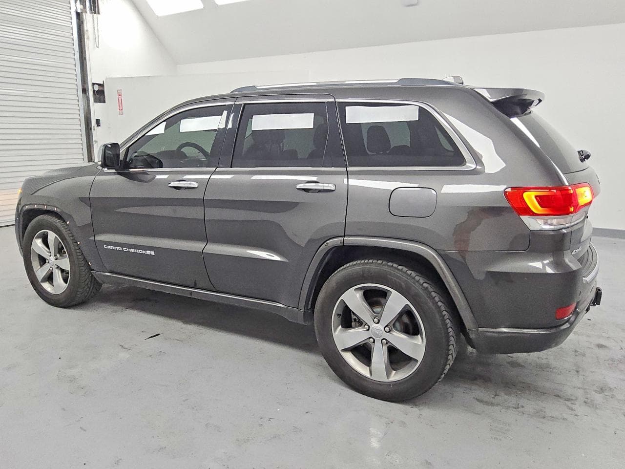 2015 Jeep Grand Cherokee Overland - foto 2