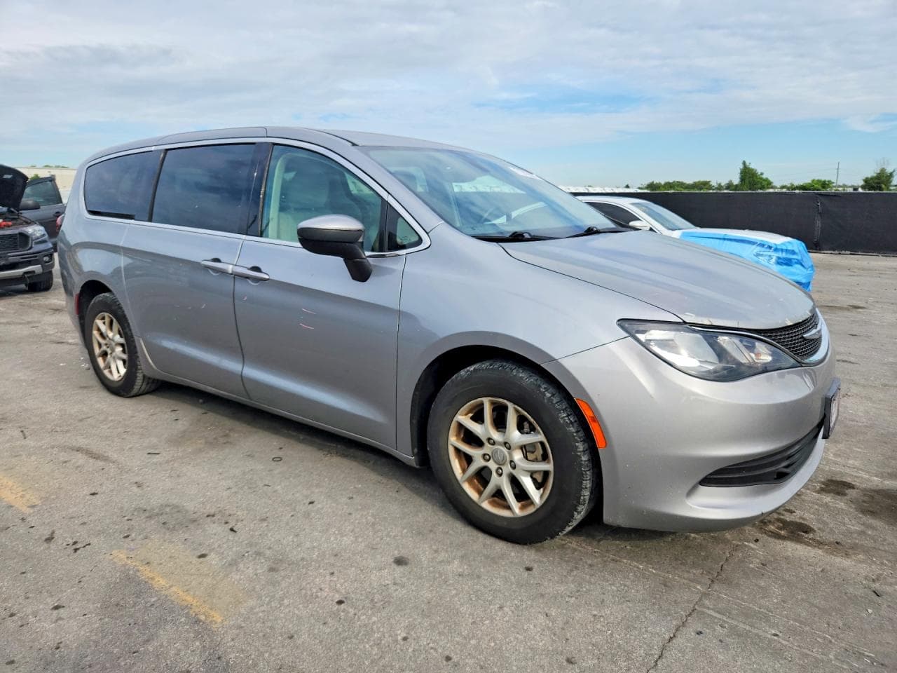 2017 Chrysler Pacifica Lx - foto 4