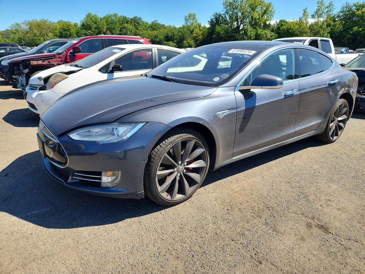 Tesla Model S 2015 z USA