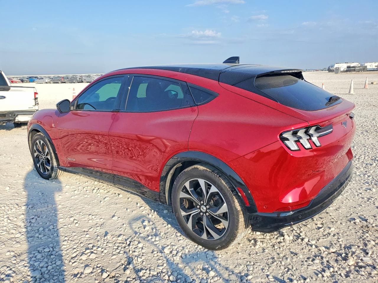 2021 Ford Mustang Mach-E Premium - foto 2