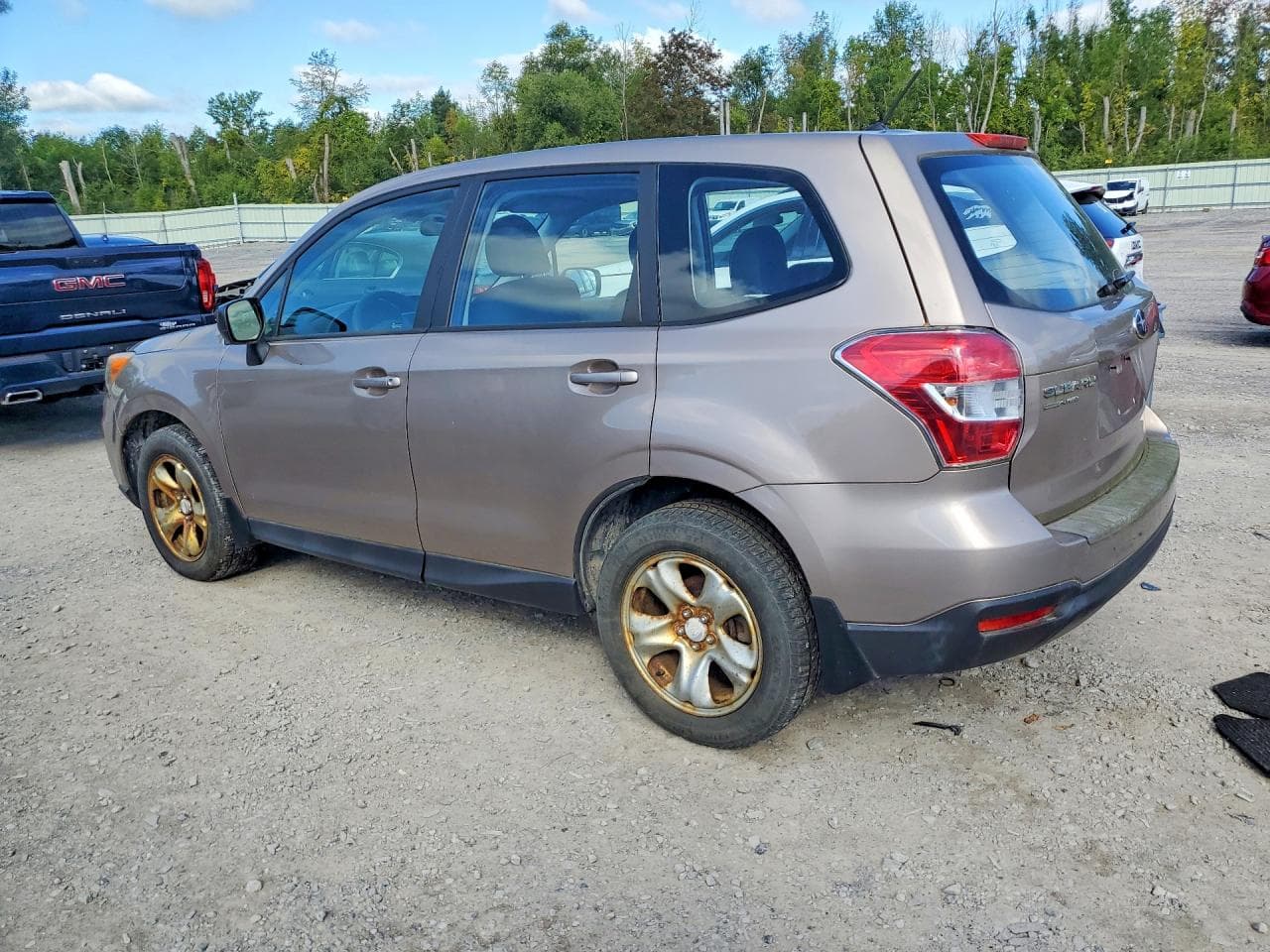 2014 Subaru Forester 2.5I - foto 2