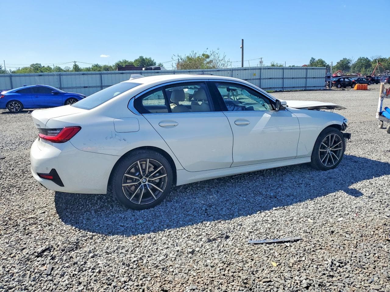 2020 BMW 330Xi - foto 3