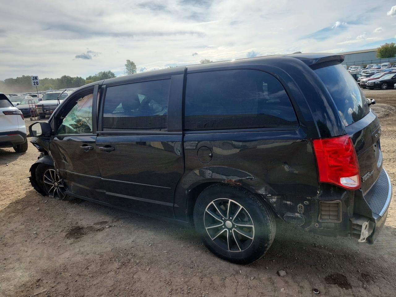 2017 Dodge Grand Caravan Gt - foto 2