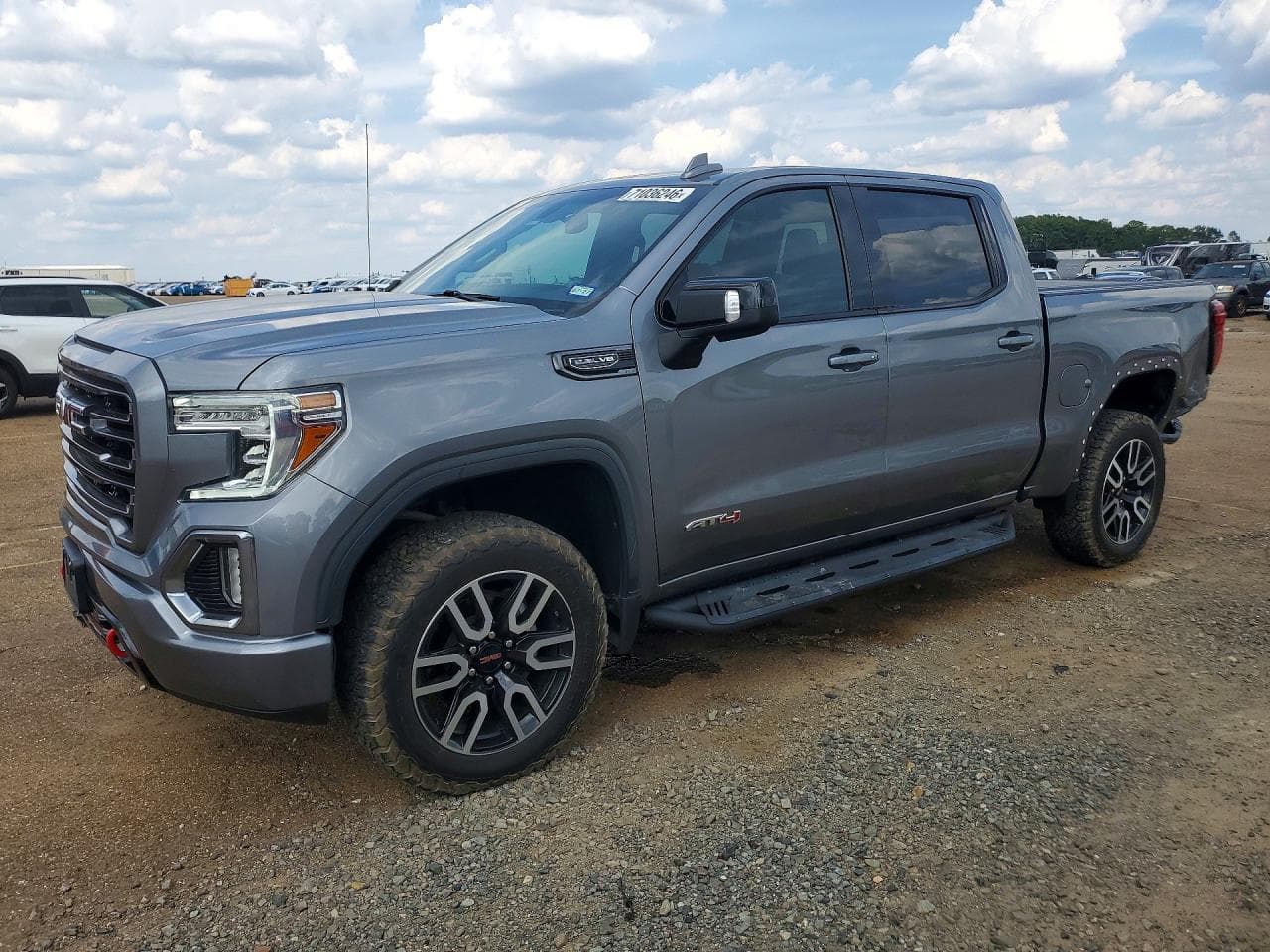 GMC Sierra 2021 z USA