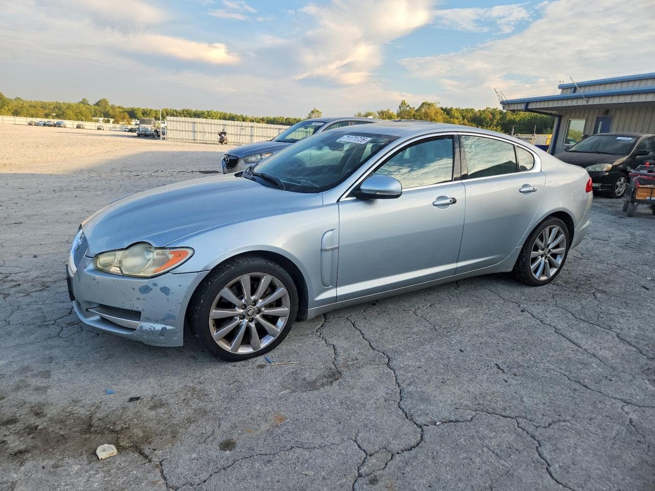 Jaguar XF 2010 z USA