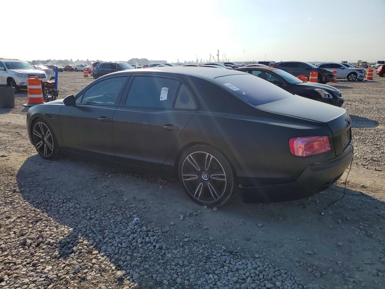 2015 Bentley Flying Spur - foto 2