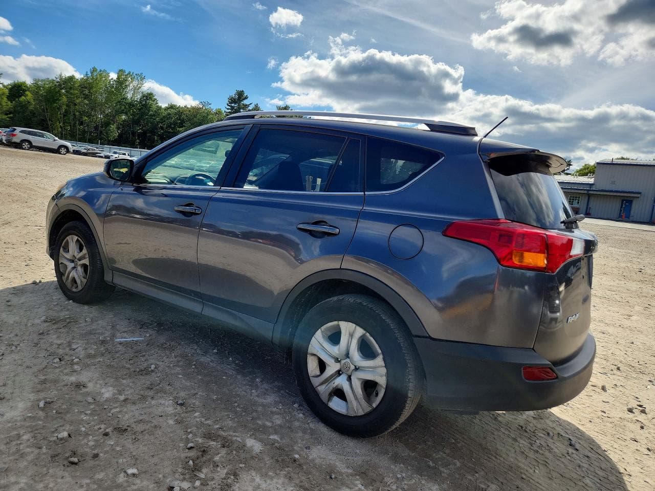 2015 Toyota Rav4 Le - foto 2