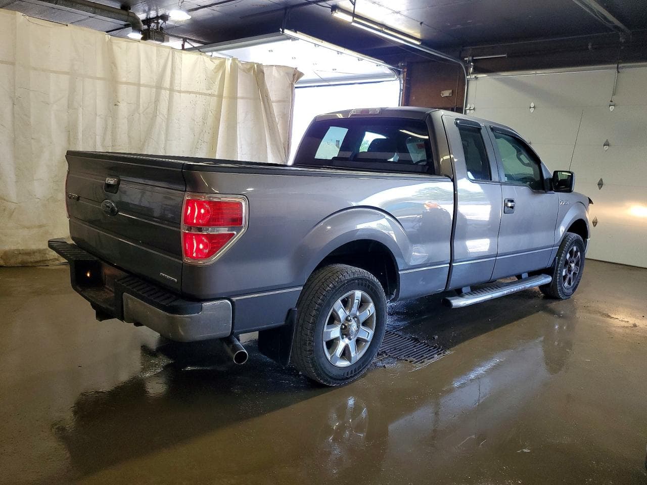 2013 Ford F150 Super Cab - foto 3
