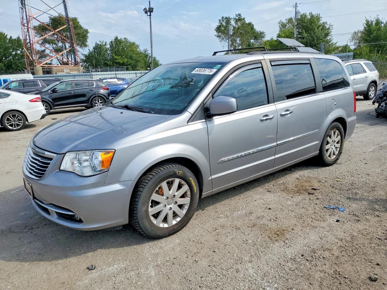 2016 Chrysler Town & Country Touring