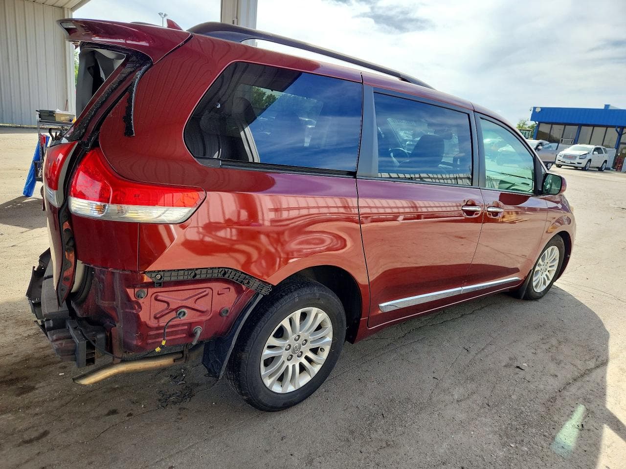 2011 Toyota Sienna - foto 3
