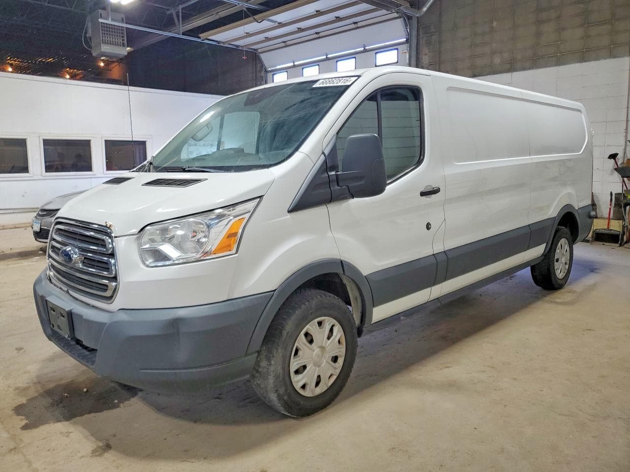 Ford Transit 2017 z USA