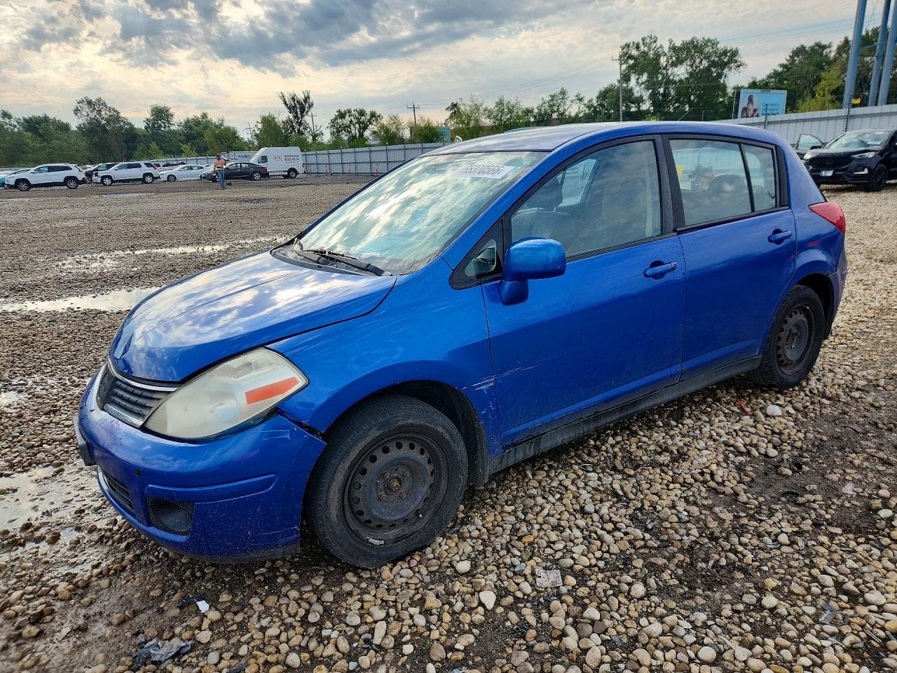 Nissan Versa 2007 z USA