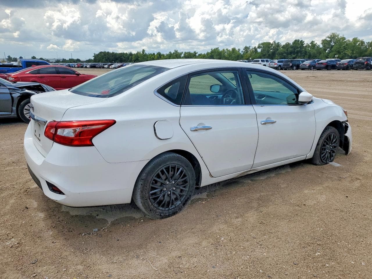 2016 Nissan Sentra S - foto 3