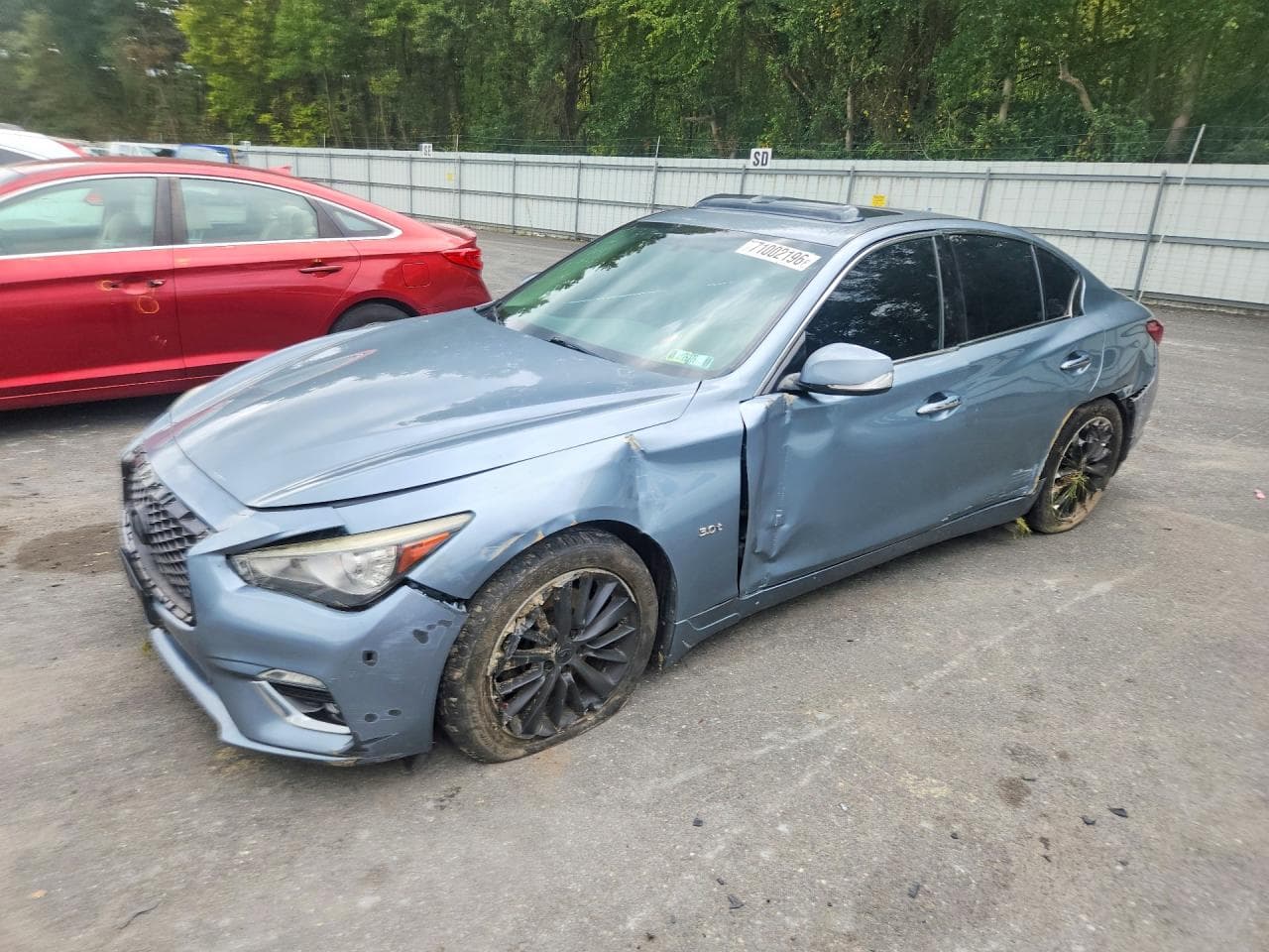 Infiniti Q50 2018 z USA