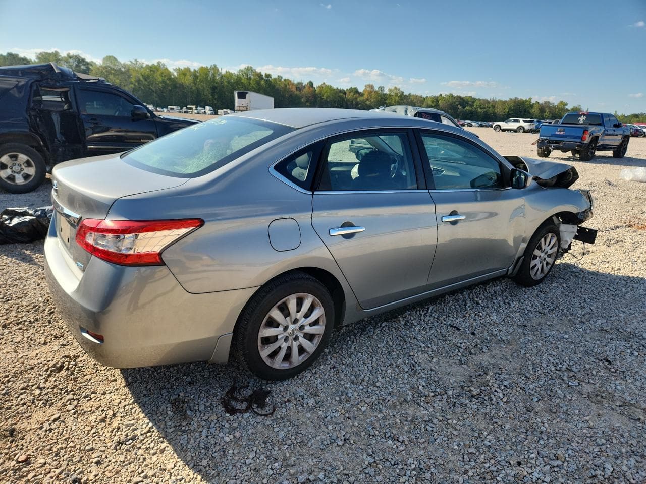 2014 Nissan Sentra S - foto 3