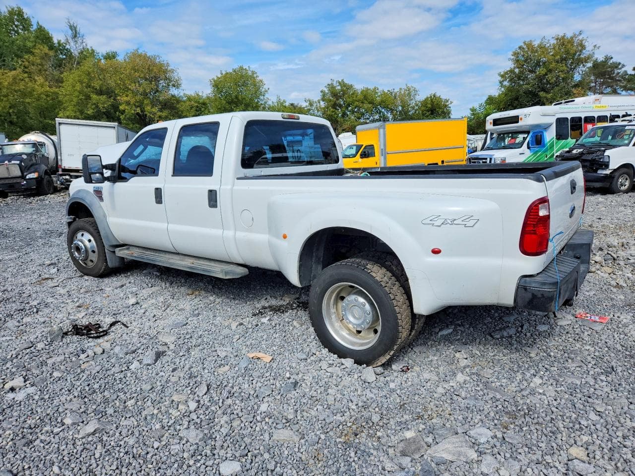 2009 Ford F450 Super Duty - foto 2