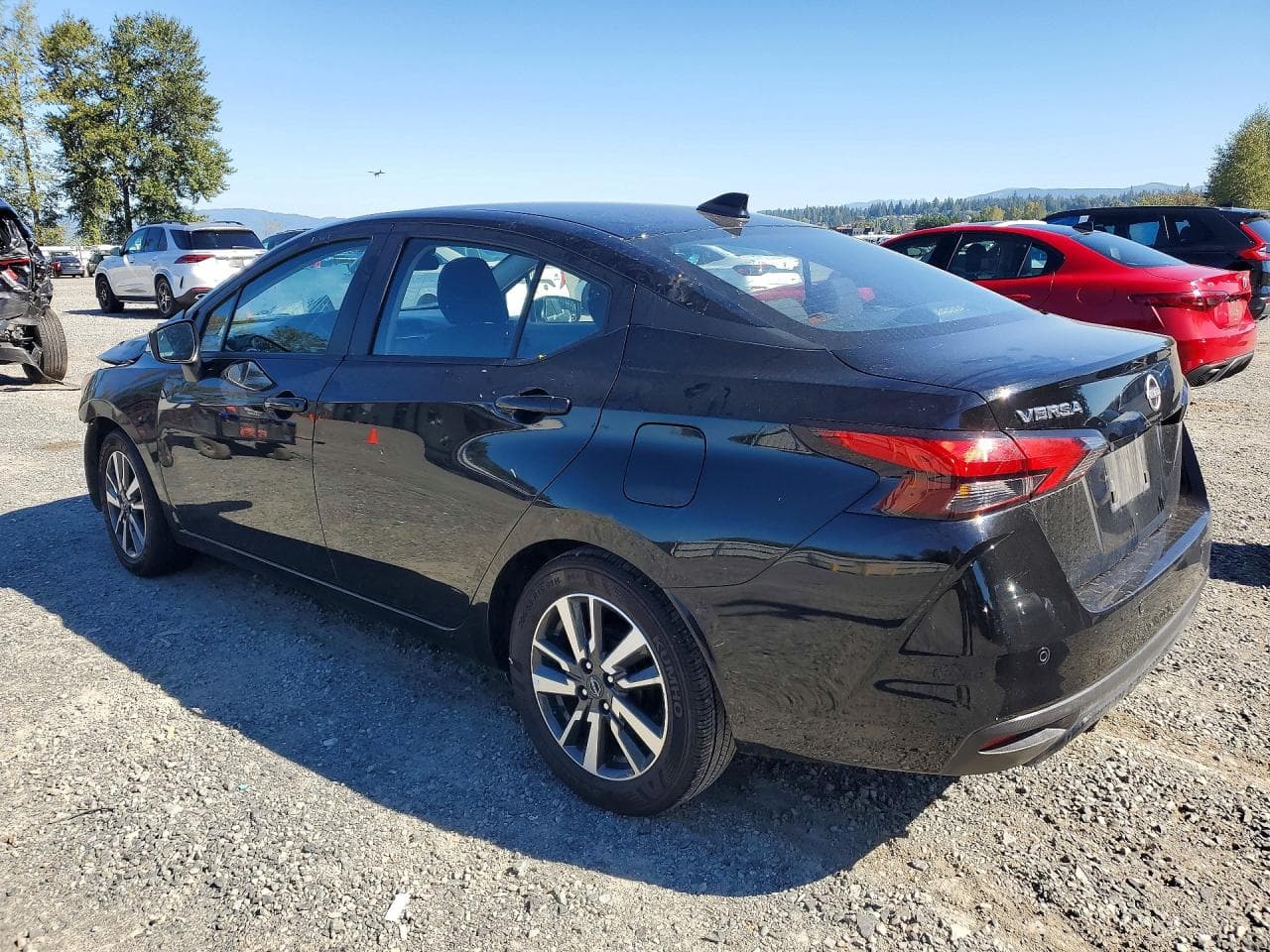 2025 Nissan Versa Sv - foto 2