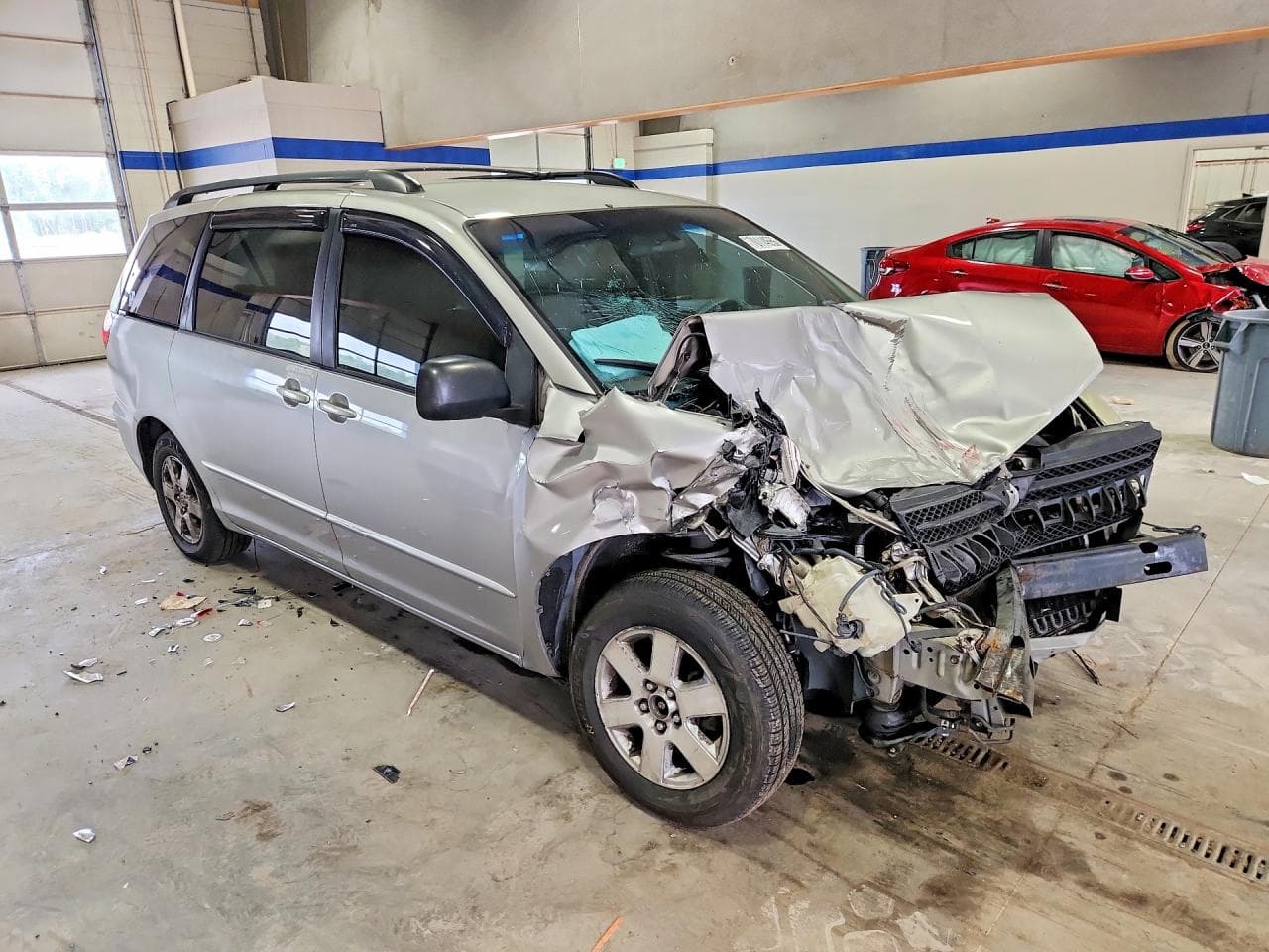 2004 Toyota Sienna Le 7 Passenger - foto 4