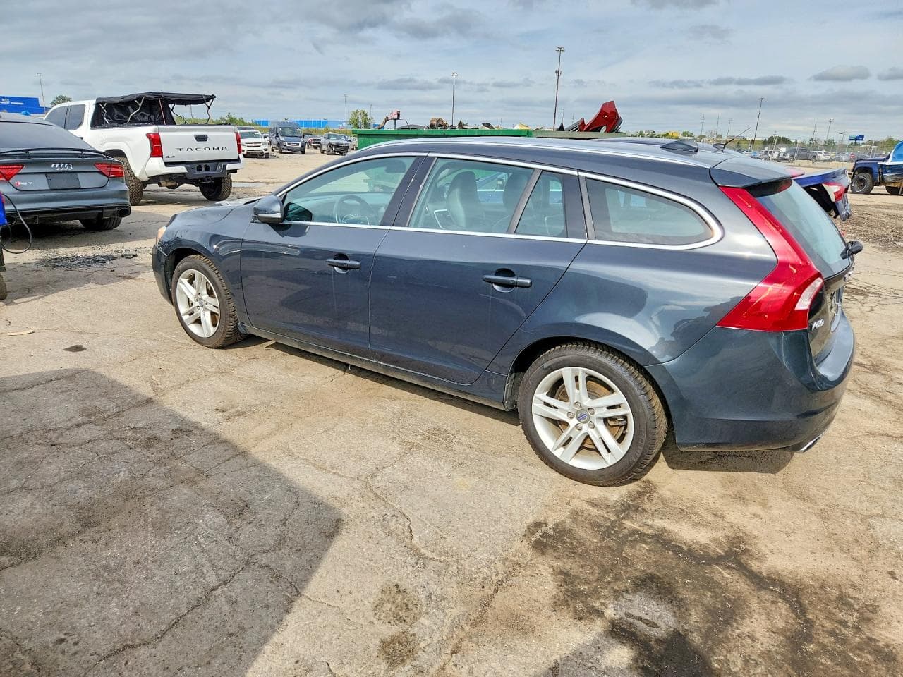 2015 Volvo V60 Platinum - foto 2