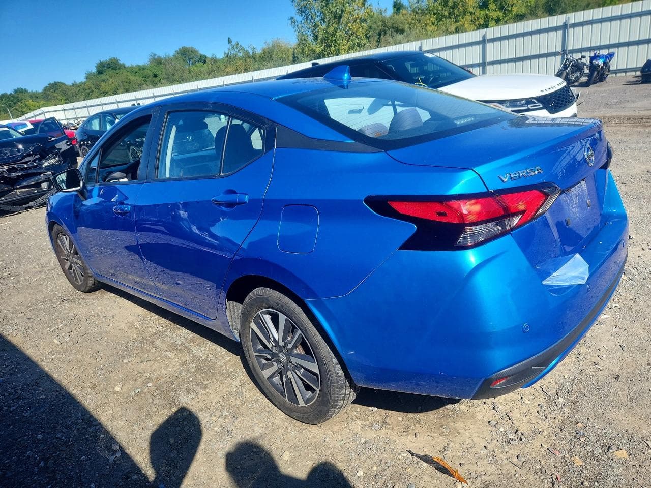 2021 Nissan Versa Sv - foto 2