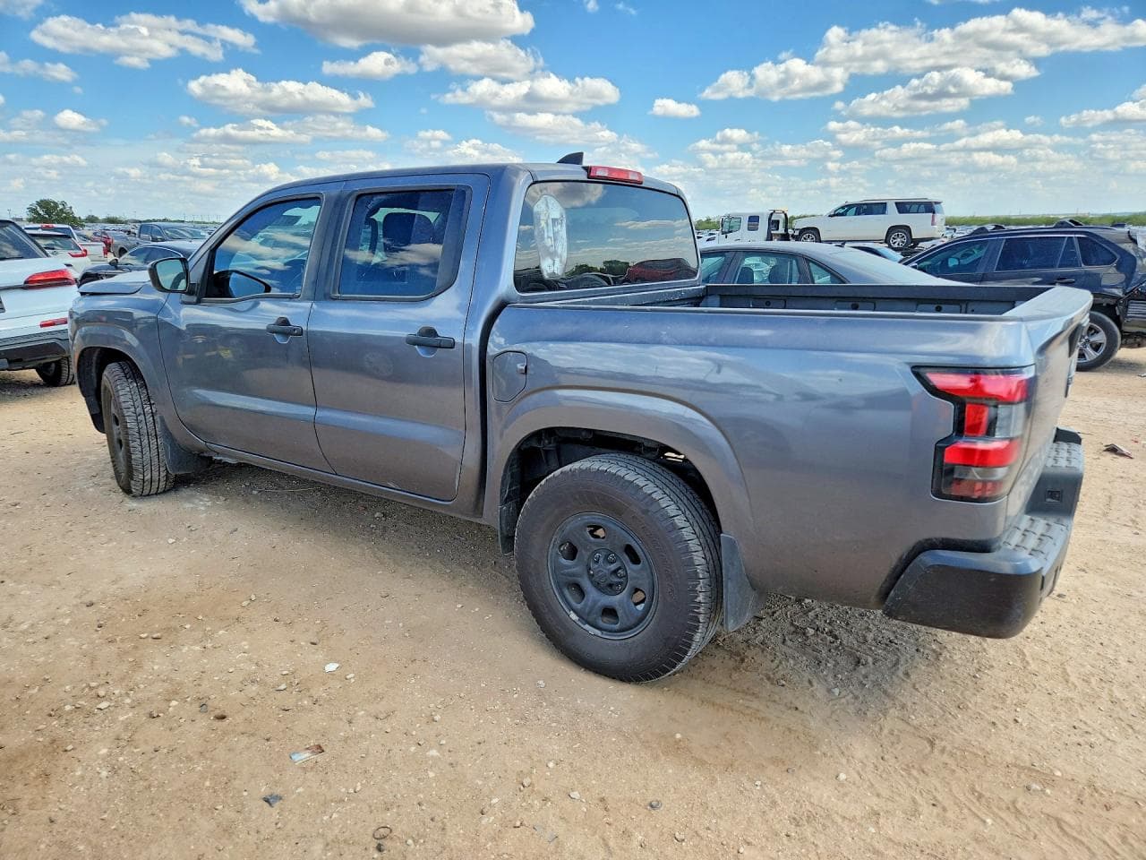2022 Nissan Frontier S - foto 2