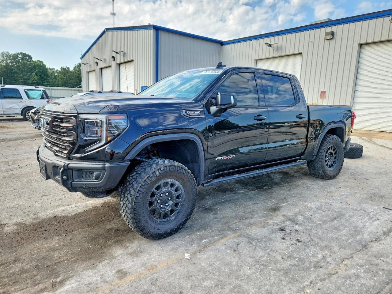 2024 GMC Sierra K1500 At4X