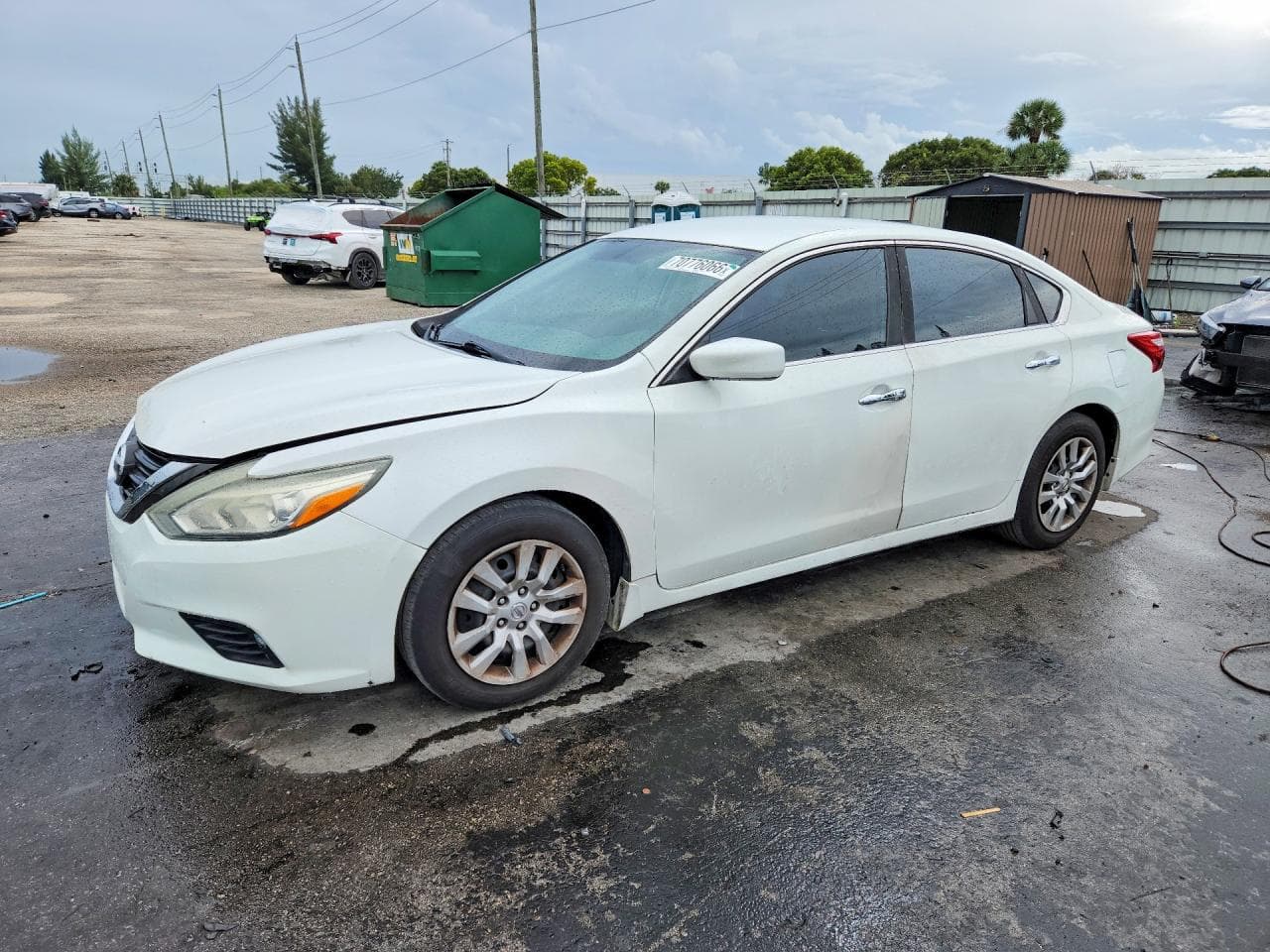 Nissan Altima 2016 z USA