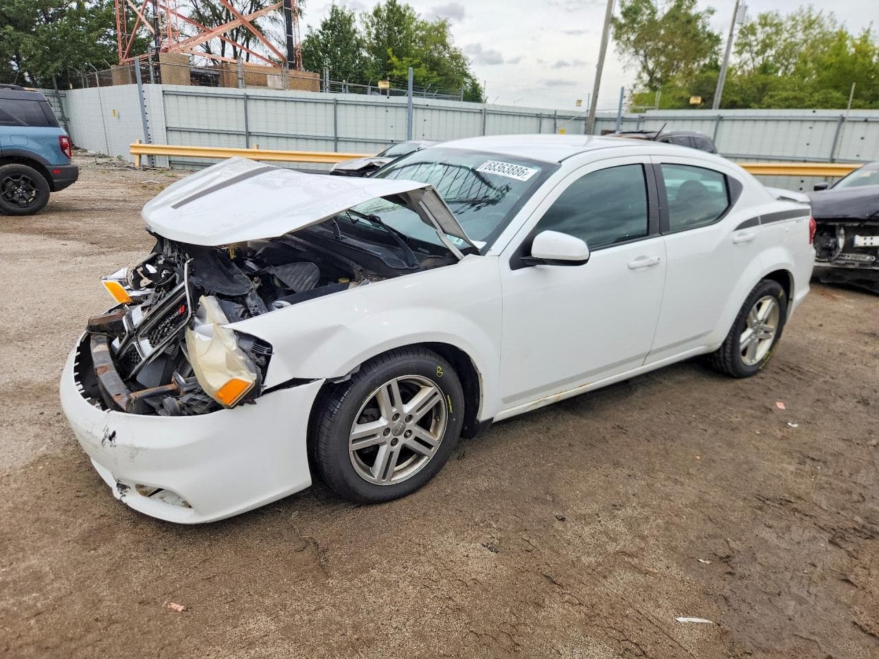 Dodge Avenger 2013 z USA