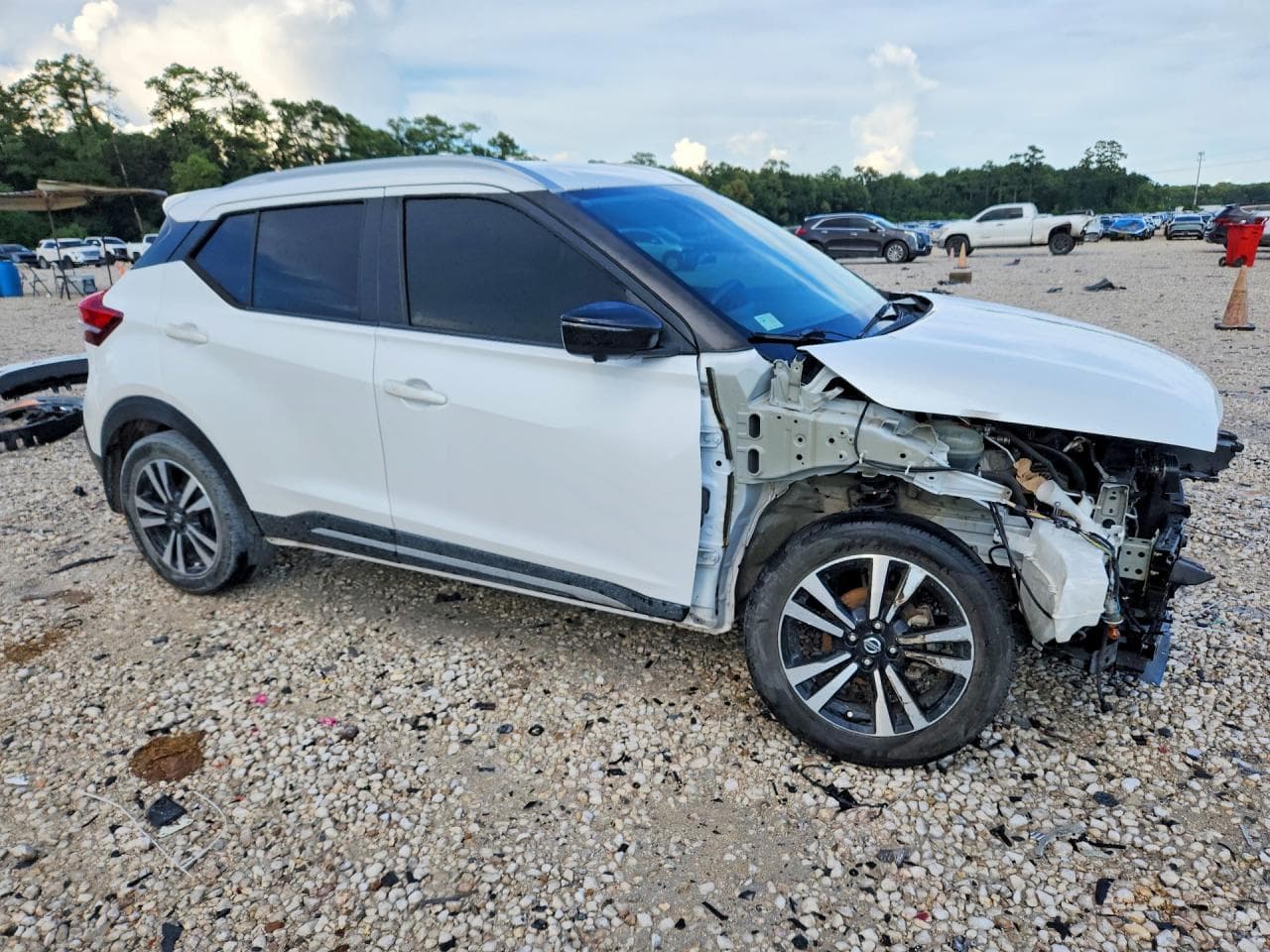 2019 Nissan Kicks Sr - foto 4