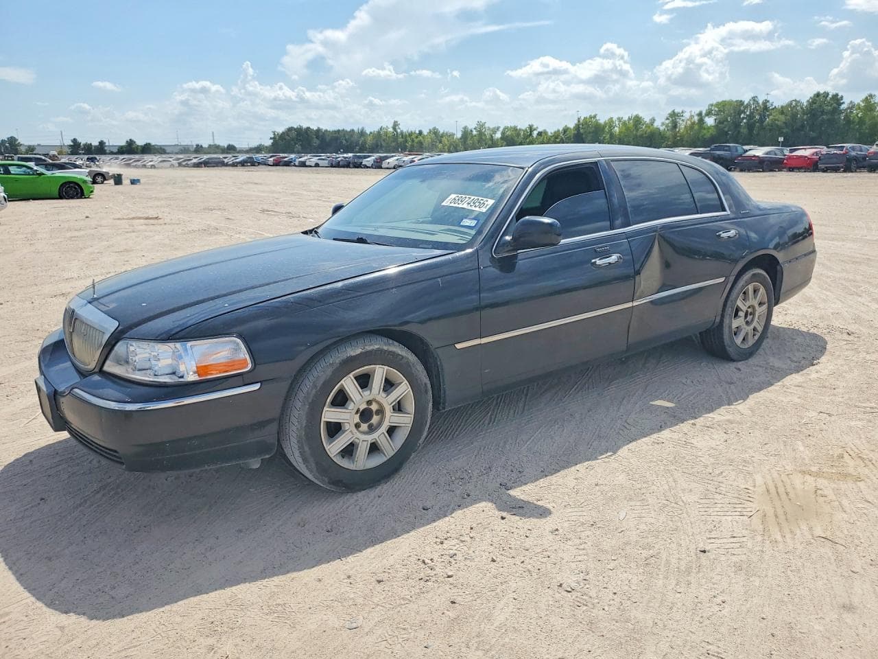 Lincoln Town Car 2011 z USA