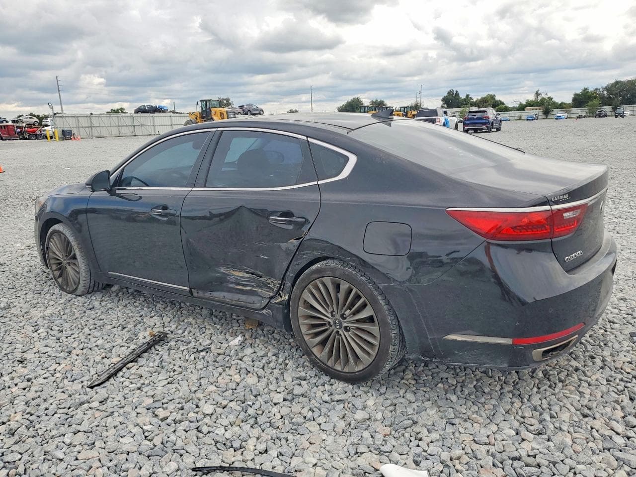 2017 Kia Cadenza Limited - foto 2