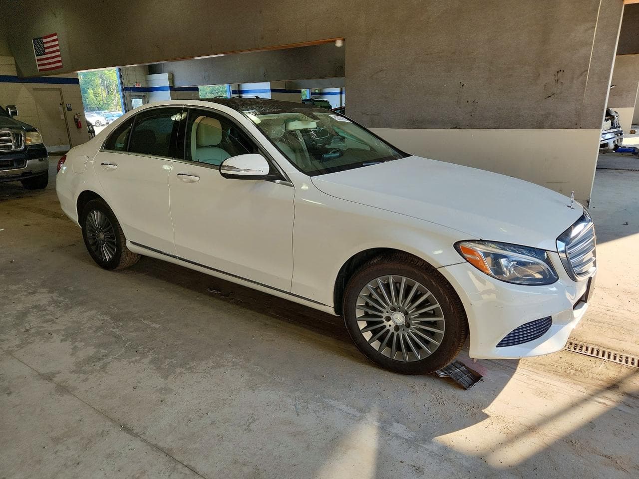 2015 Mercedes-Benz C 300 4Matic - foto 4