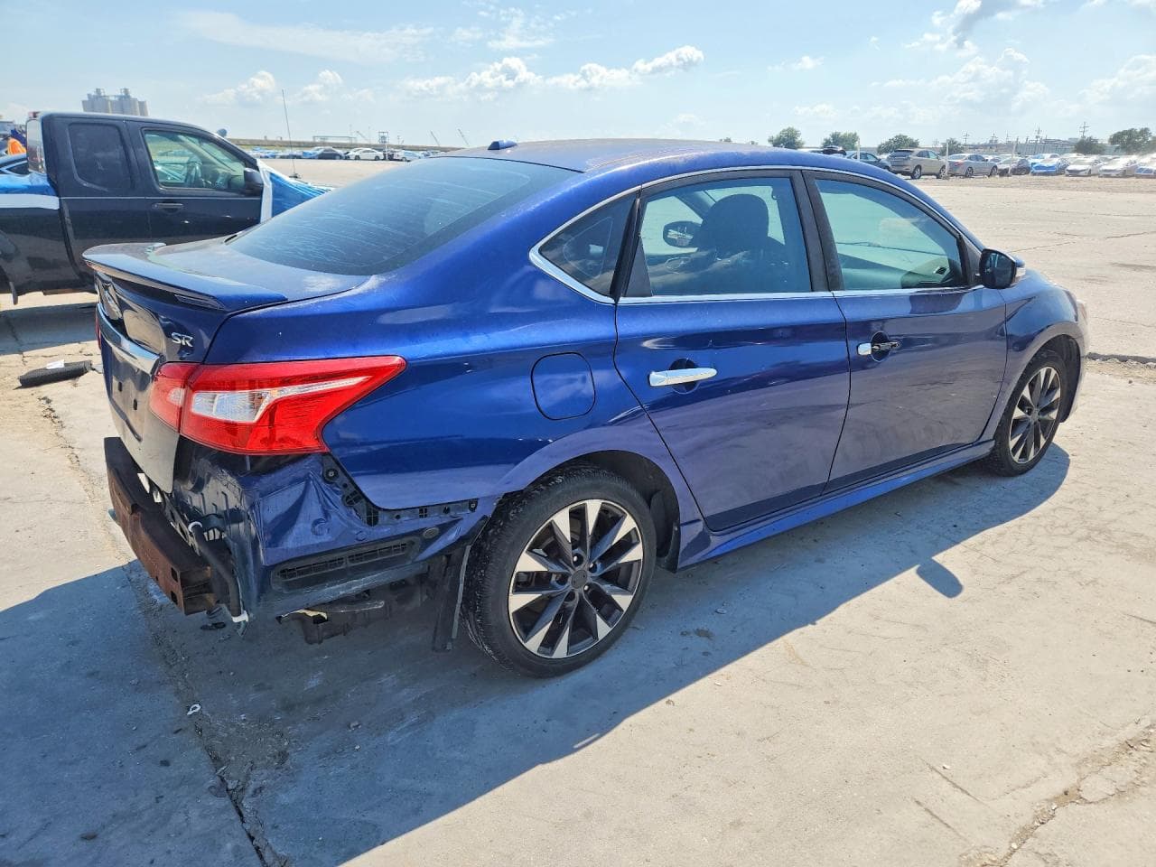 2017 Nissan Sentra Sr - foto 3