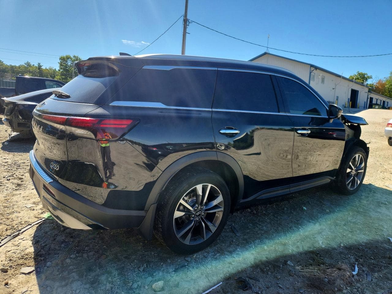 2025 Infiniti Qx60 Luxe - foto 3