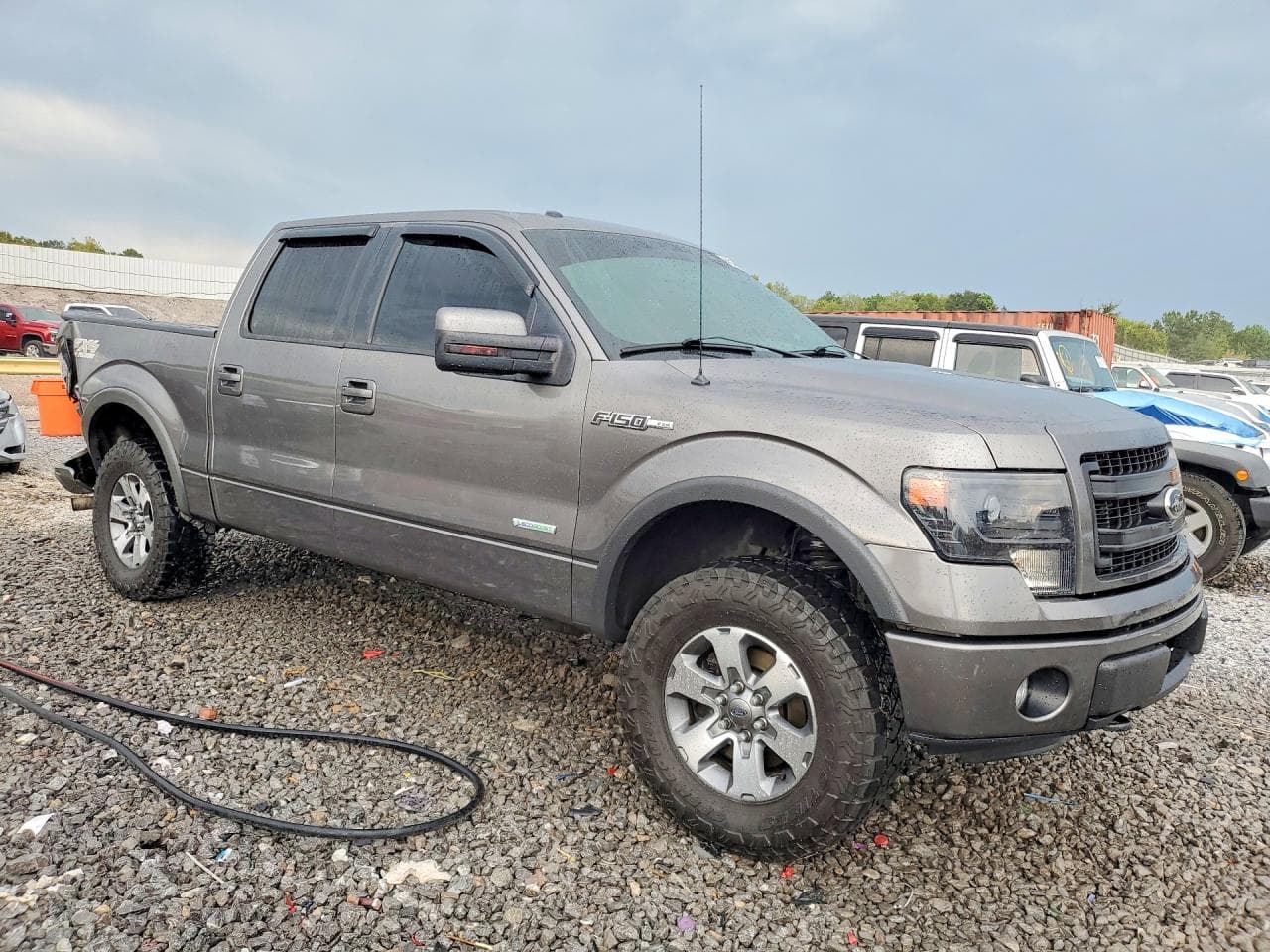 2013 Ford F150 Supercrew - foto 4