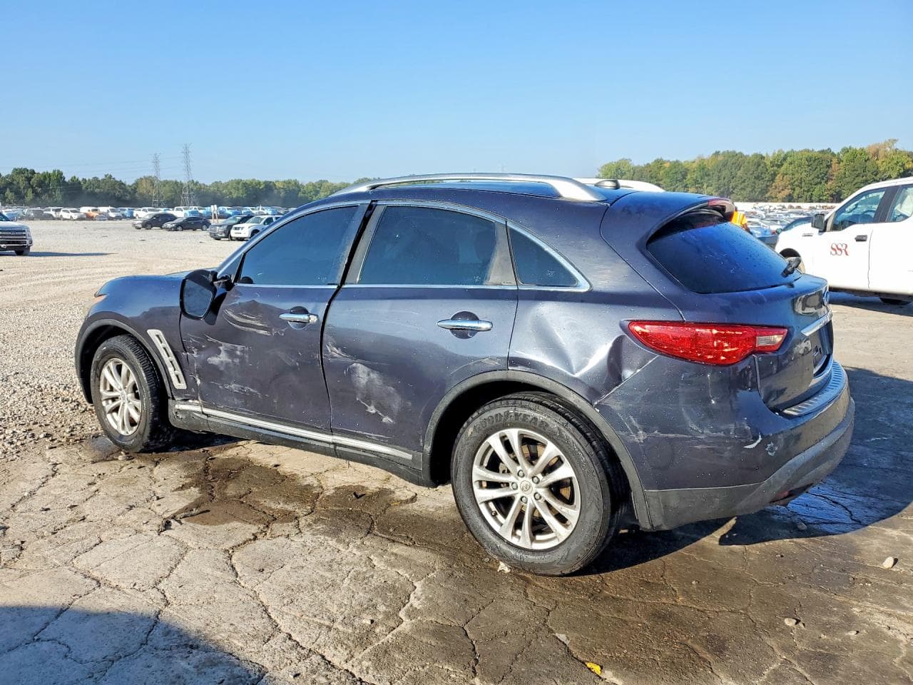 2011 Infiniti Fx35 Base - foto 2