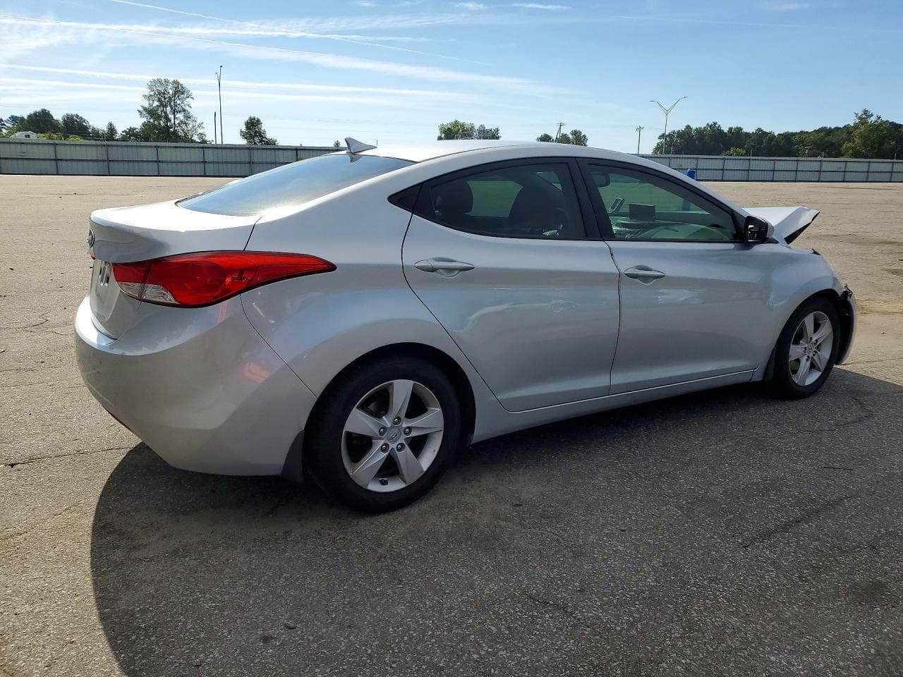 2013 Hyundai Elantra Gls - foto 3