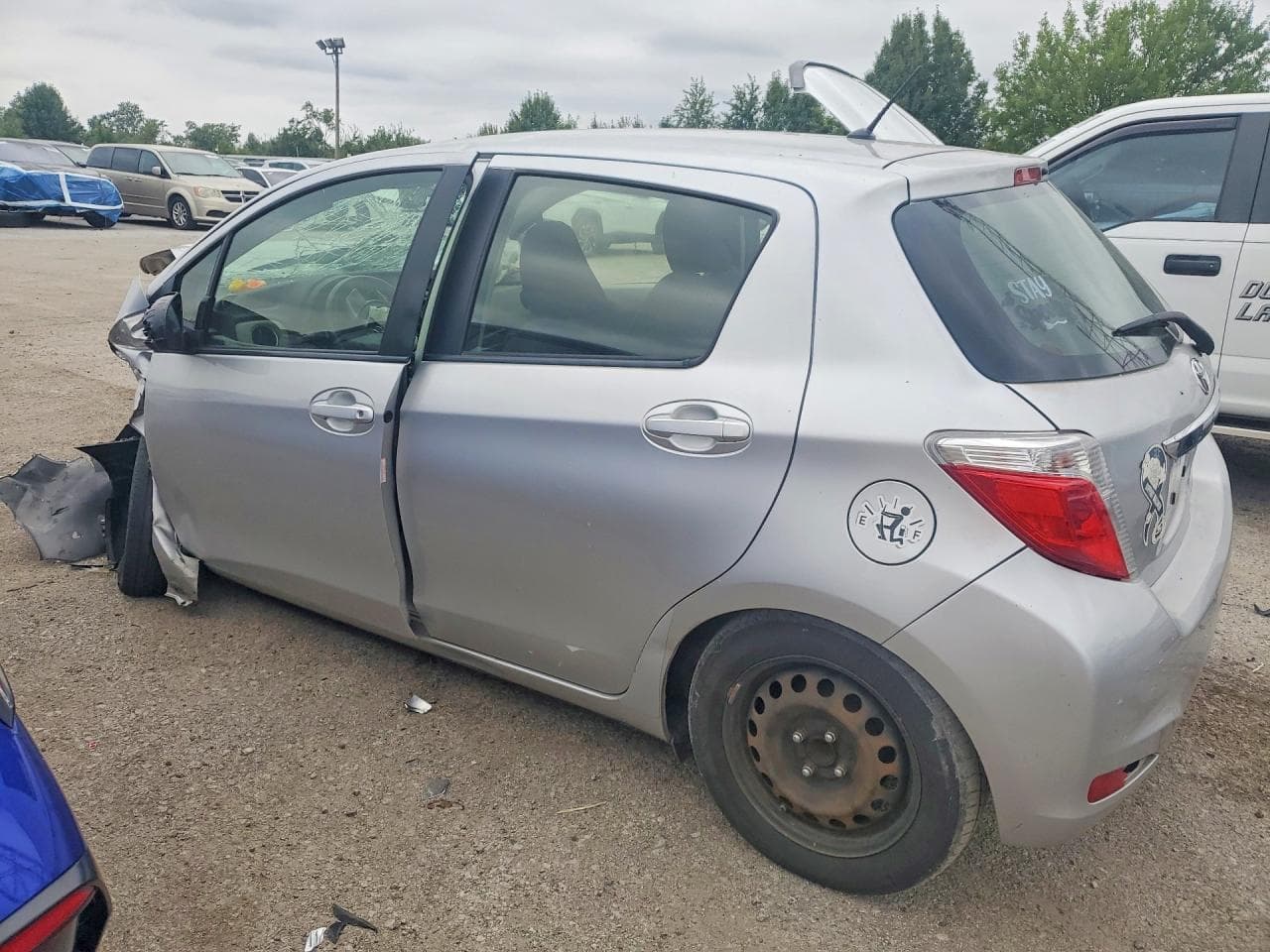 2014 Toyota Yaris 5-Door Le - foto 2