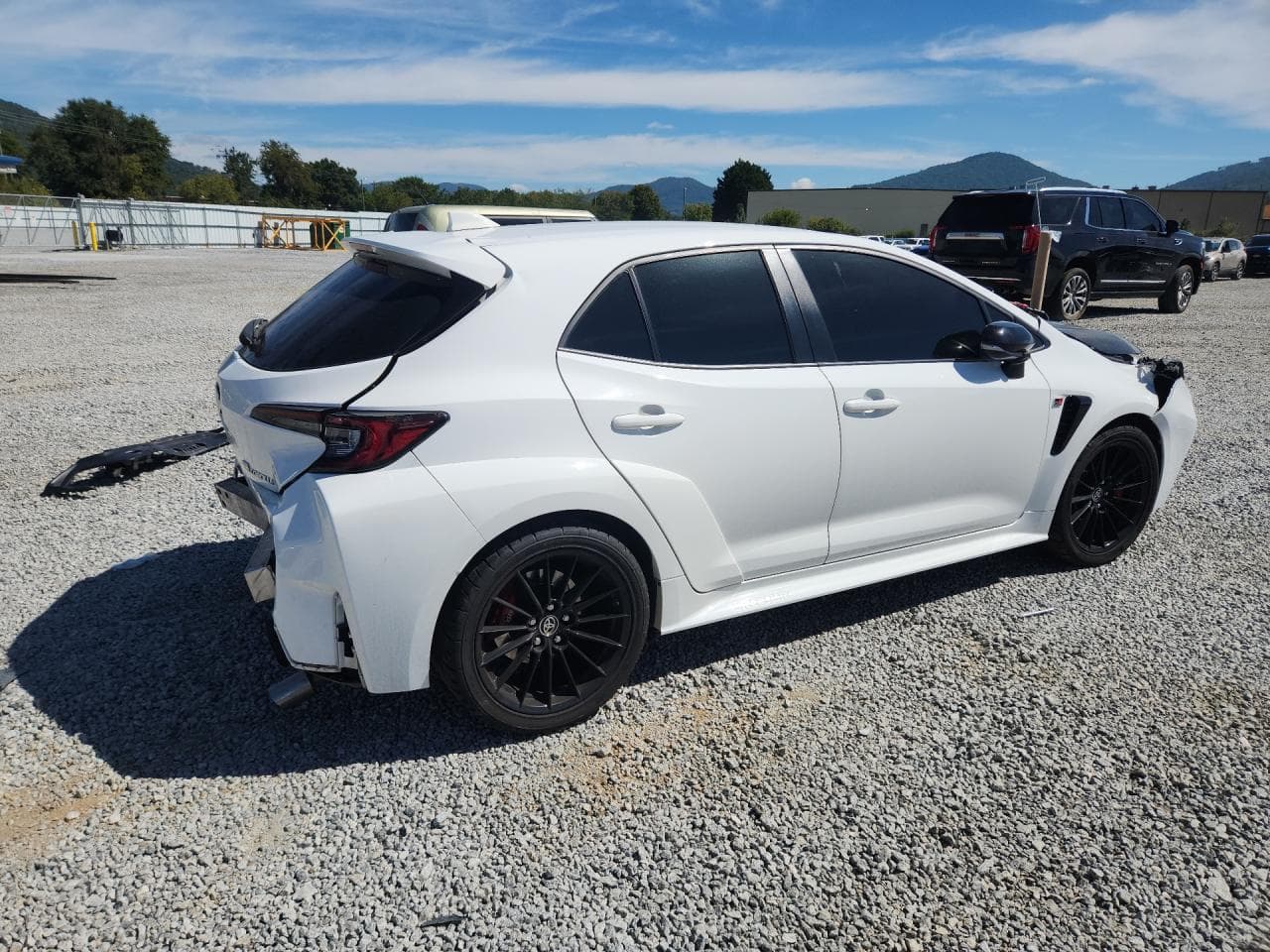 2024 Toyota Gr Corolla Core - foto 3