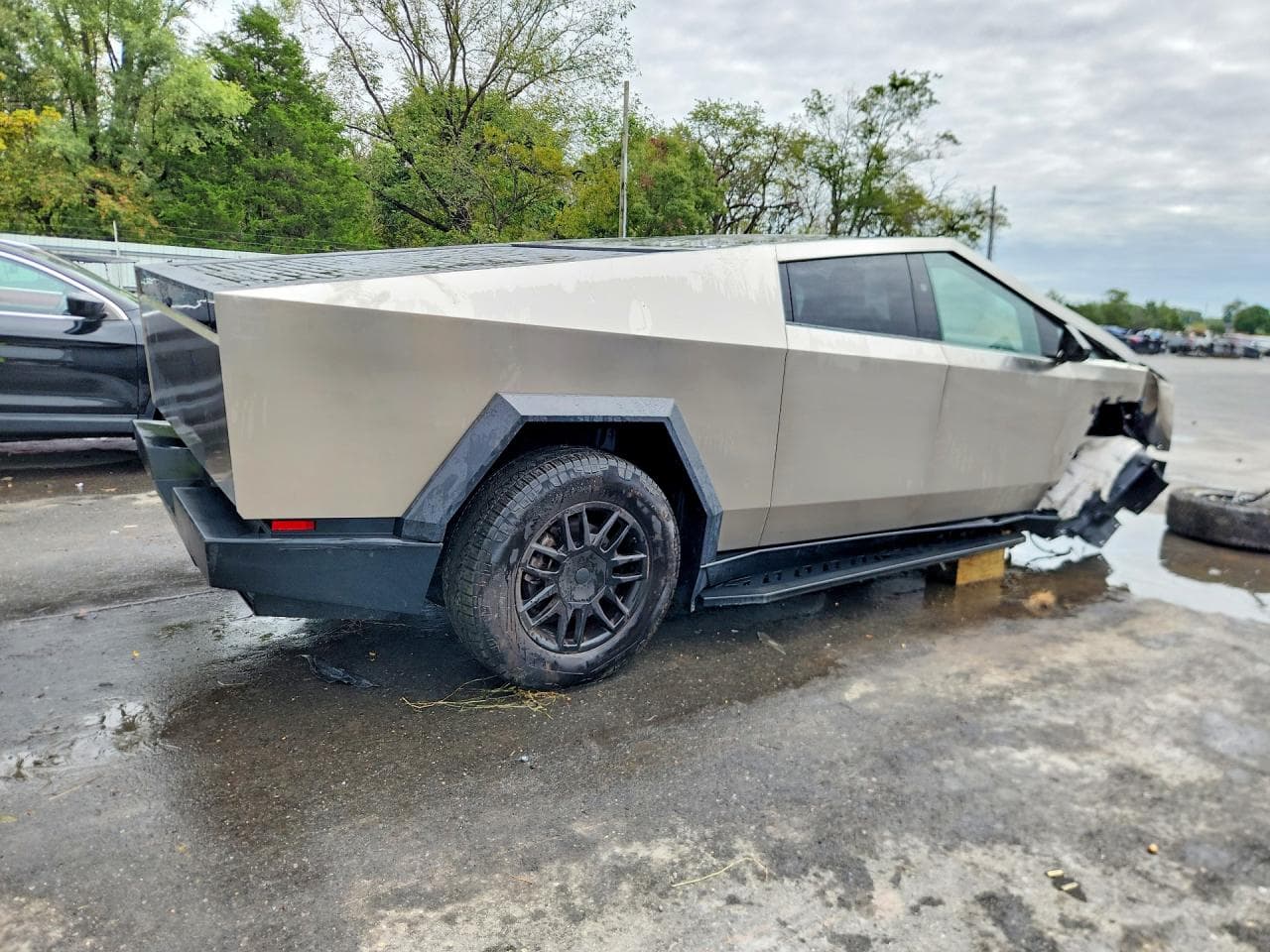 2025 Tesla Cybertruck - foto 3