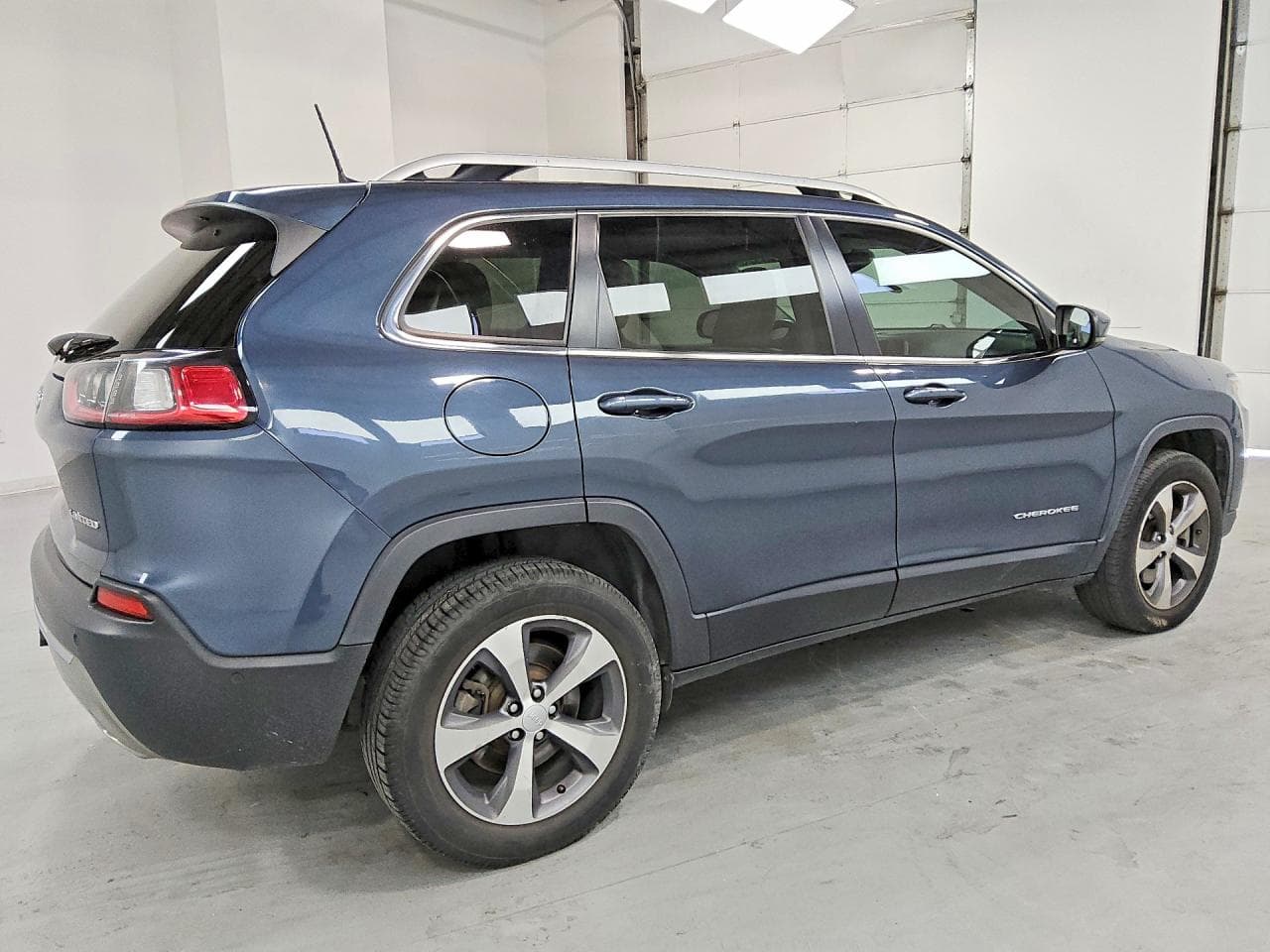 2020 Jeep Cherokee Limited - foto 3