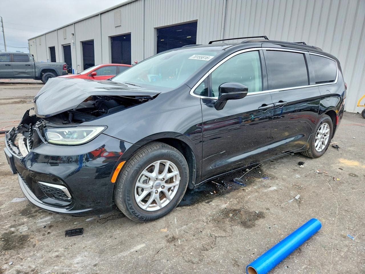 Chrysler Pacifica 2022 z USA