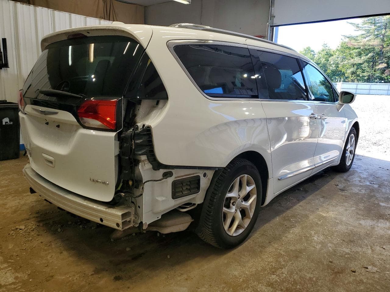 2020 Chrysler Pacifica Limited - foto 3