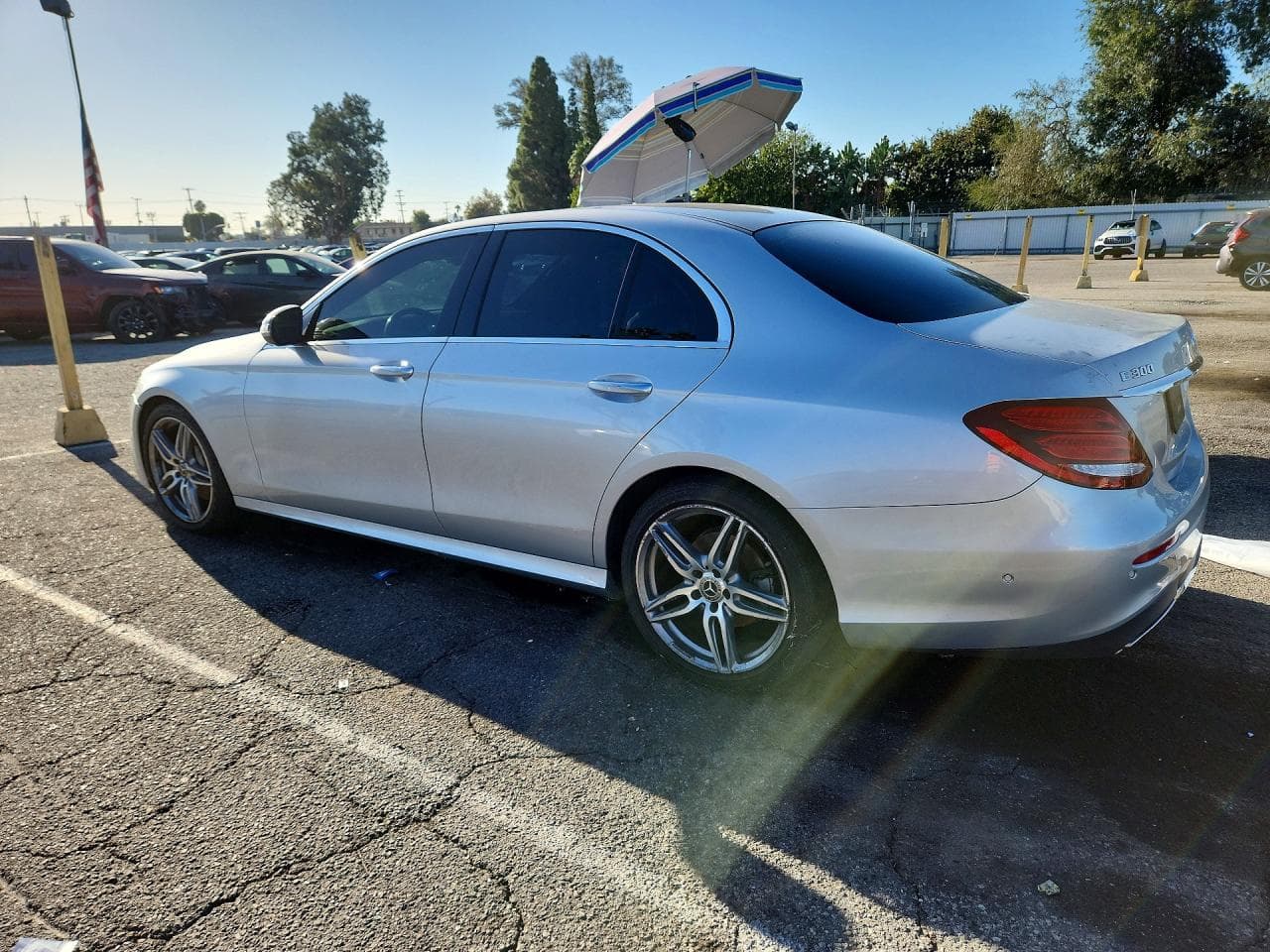2018 Mercedes-Benz E 300 - foto 2