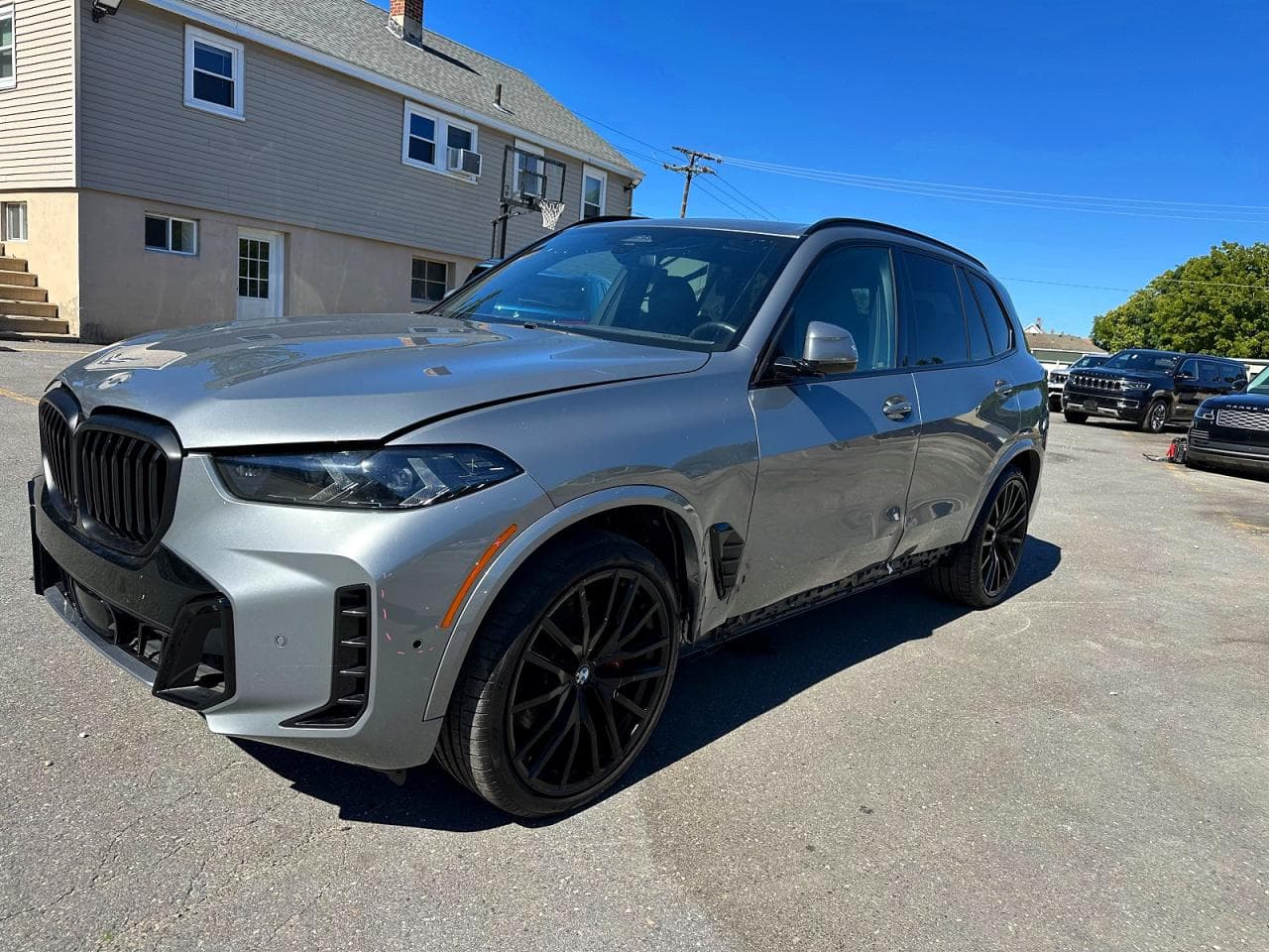 BMW X5 2025 z USA